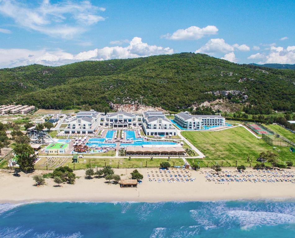 Korumar Ephesus Beach