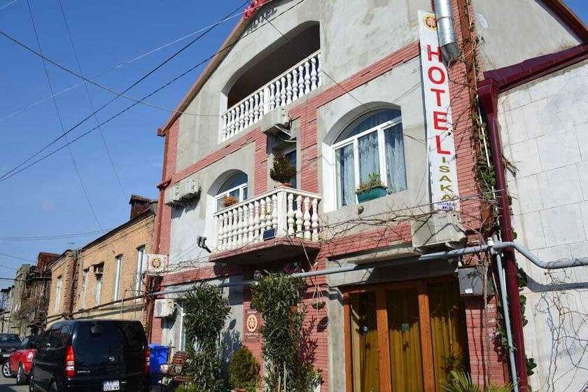 Isaka Hotel
