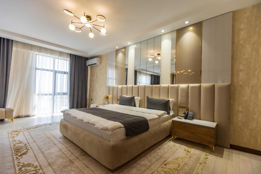 Firdavsi Hotel