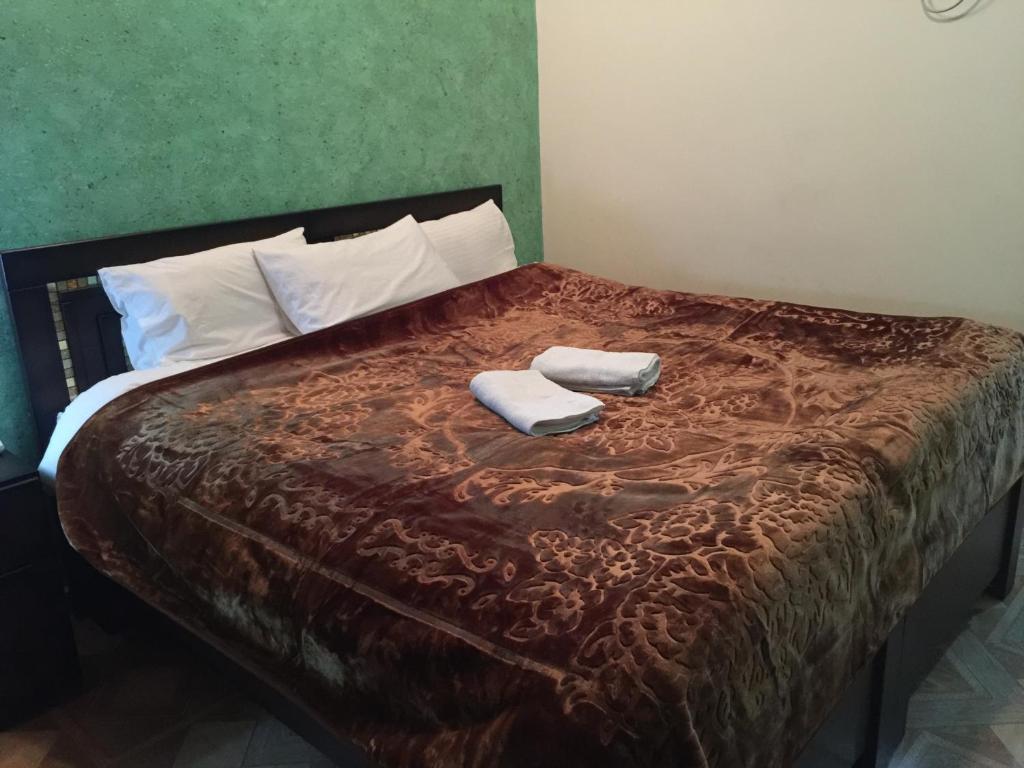 Isra Hotel